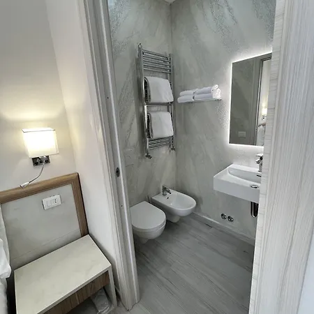 ゲストハウス Sunset House 3*