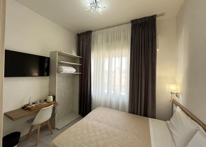 Sunset House Gasthuis 4*